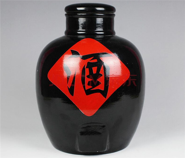 酒難喝為什么還要喝？身不由己呀！