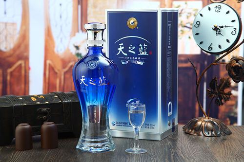 天之藍(lán)52度多少錢一瓶，天之藍(lán)、海之藍(lán)、夢之藍(lán)有什么區(qū)別