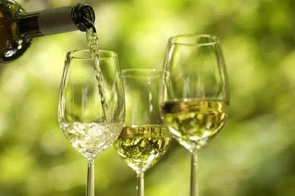 干白葡萄酒怎么喝，這些飲用禁忌要注意