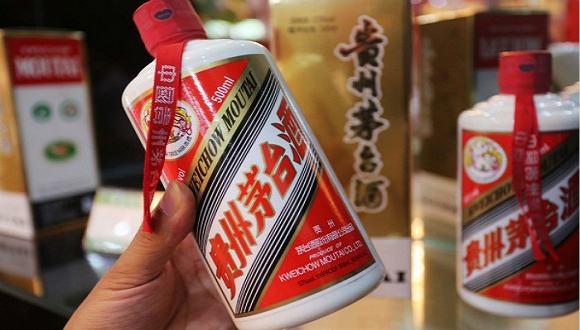 哪些白酒是純糧釀造的？純糧白酒與勾兌白酒的區(qū)別是什么？