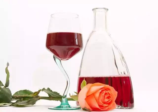 紅酒時間長了還可以干嘛？如何判斷紅酒不能喝了？