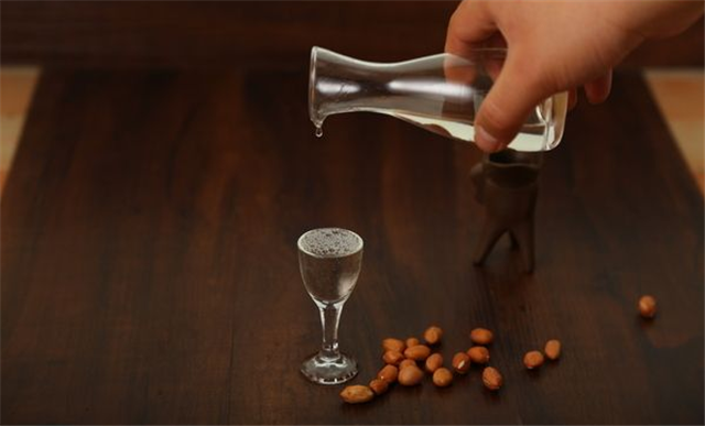 有名的白酒有哪些牌子？中國(guó)名酒有哪些