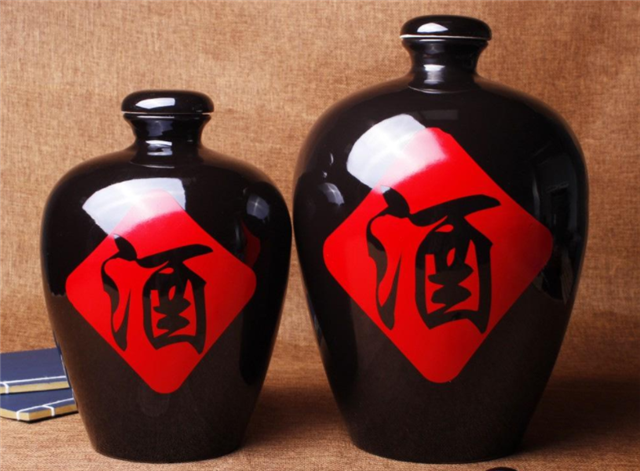 市面上固態(tài)法白酒有哪些？劍南春獲批“純糧固態(tài)發(fā)酵白酒”標(biāo)志