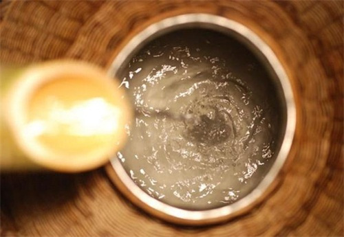 白酒含有的熱量到底高不高？白酒含有的熱量是多少？
