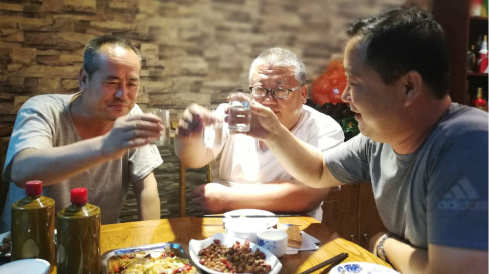 喝白酒對身體有沒有好處？喝白酒的好處和壞處有哪些？