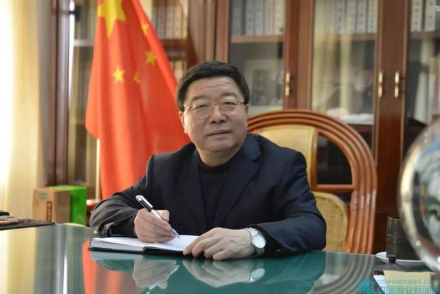 古貝春集團有限公司新年賀詞致以新年的問候和美好的祝福