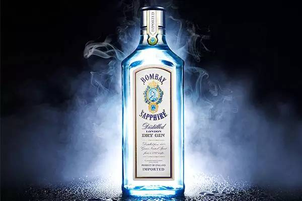 金酒是什么酒？金酒是用什么原料釀造的？