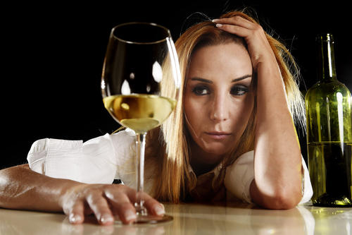 紅酒喝醉了怎么解酒？如何預防喝醉酒？