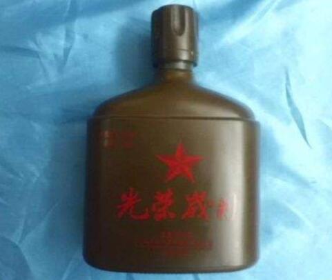 38度宋河光榮歲月酒500ml白酒價(jià)格多少？是日?？诩Z酒么？