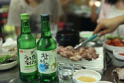 燒酒是什么酒，屬于蒸餾酒