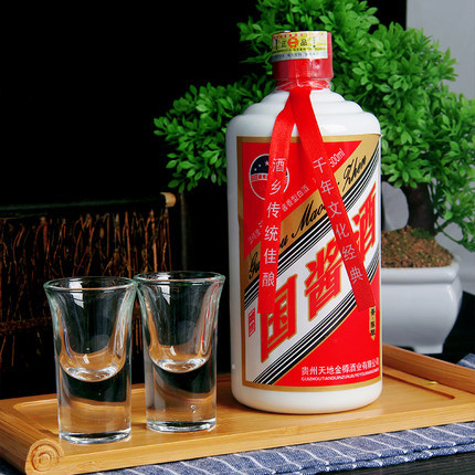 睡前喝白酒有利于睡眠嗎？怎么喝白酒比較健康？