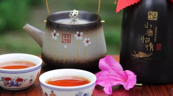 黃酒的中和之美，平衡之妙，你若品出已非騷年