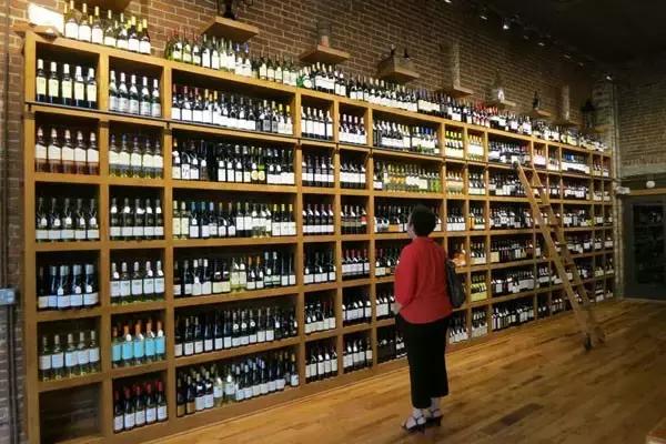 曾宇談中國酒的迭代發(fā)展，消費(fèi)者到底需要什么樣的酒?