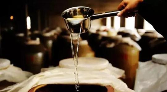 白酒怎么存放？開瓶的白酒應該怎么收藏？