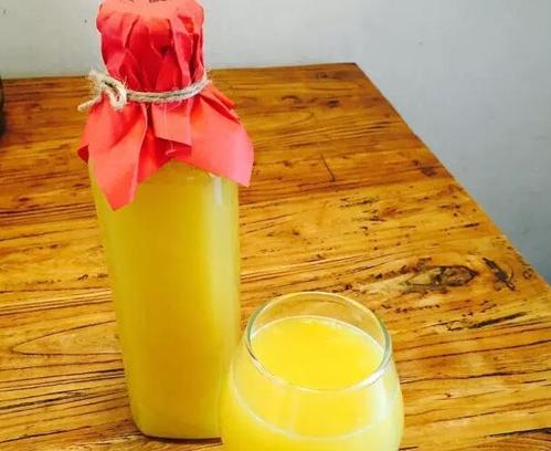 如何制作菠蘿酒？菠蘿酒有什么功效？