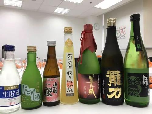 清酒如何配餐？哪些食物可以搭配清酒？
