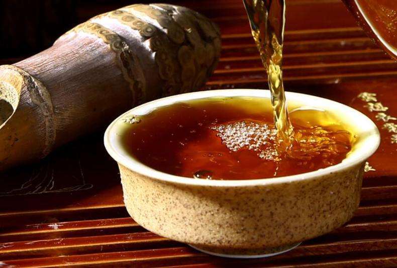 黃酒適合什么季節(jié)喝，夏天怎樣喝黃酒好