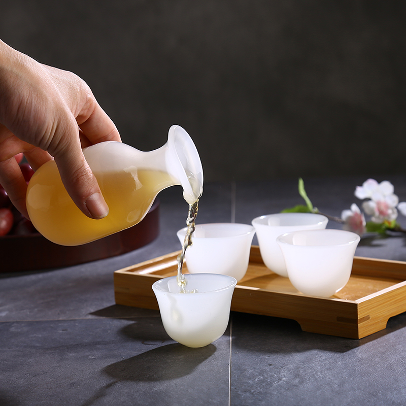 夏天適合喝黃酒嗎？夏天喝黃酒有什么好處