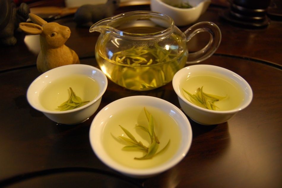 喝醉酒了喝茶可以解酒嗎？喝完酒后第二天喝什么解酒