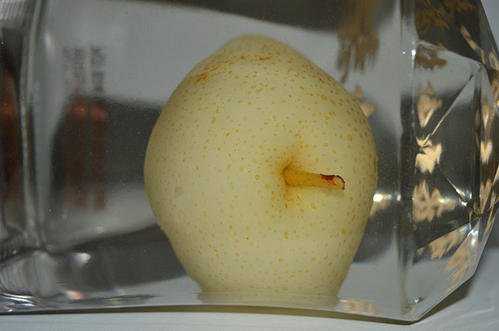 永不分梨酒是五糧液的嗎？永不分梨酒梨是怎么放進(jìn)去的