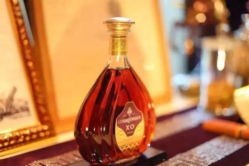 拿破侖干邑是品牌嗎？拿破侖干邑有哪些酒？