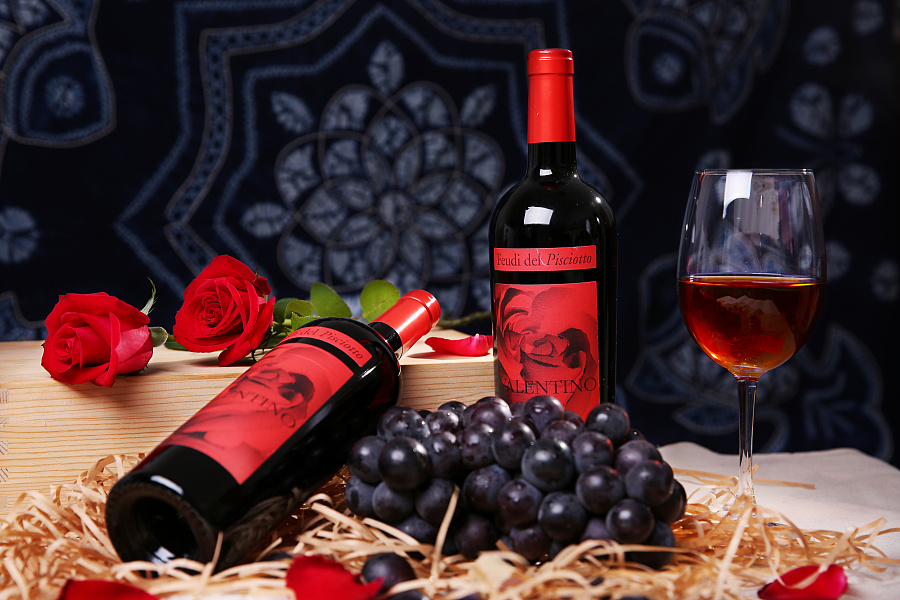 睡前喝紅酒好嗎？睡前喝紅酒能減肥嗎？