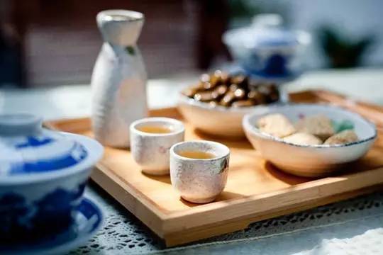 桂花陳酒怎么區(qū)分真假，怎么保存時(shí)間久