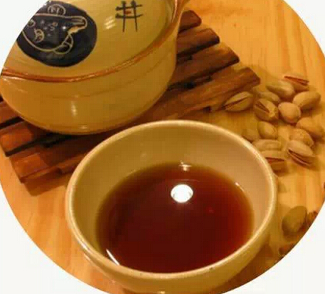 每晚睡前喝一杯黃酒好嗎？每晚喝黃酒有什么好處？