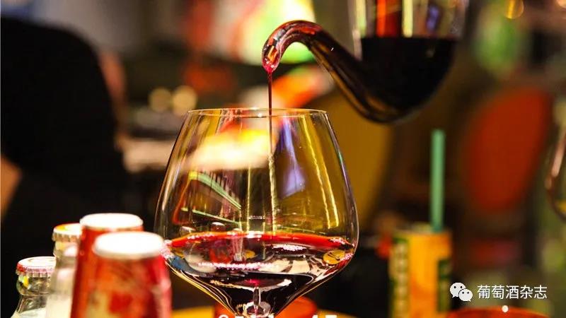 疫情下餐飲渠道占比大的進(jìn)口酒商如何自救？