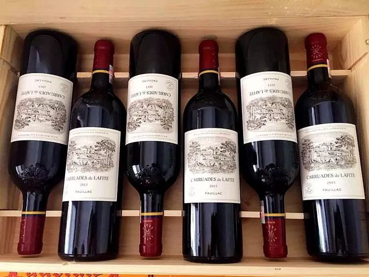 什么叫干紅葡萄酒，什么叫半干紅葡萄酒？
