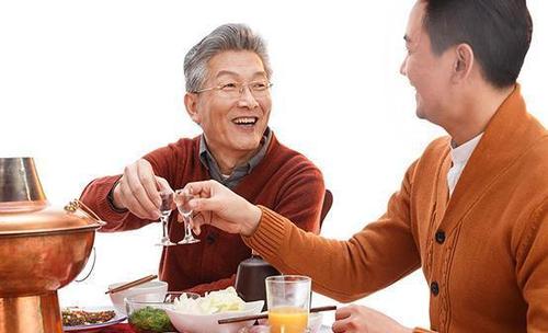 白酒在韓國(guó)市場(chǎng)如何？韓國(guó)人喝酒有哪些禮儀?