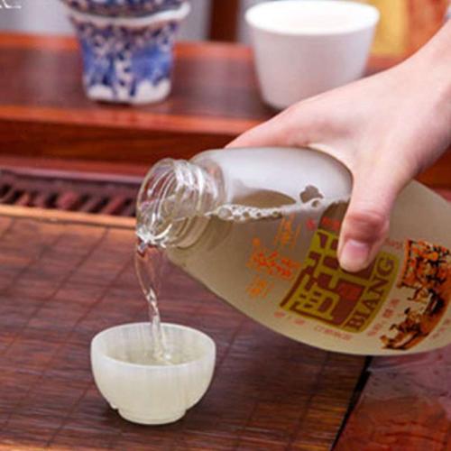 海南的白酒品牌有哪些？在海南買特產(chǎn)有什么注意事項？
