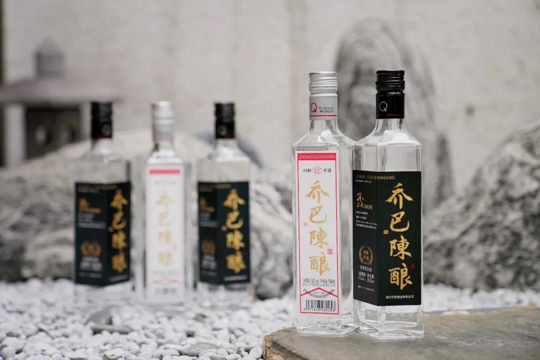 互聯(lián)網(wǎng)光瓶醬酒獲千萬級天使輪融資，直播+光瓶模式能行嗎？