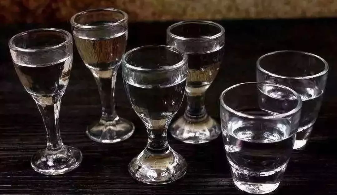 如何挑選白酒？選購白酒的方式