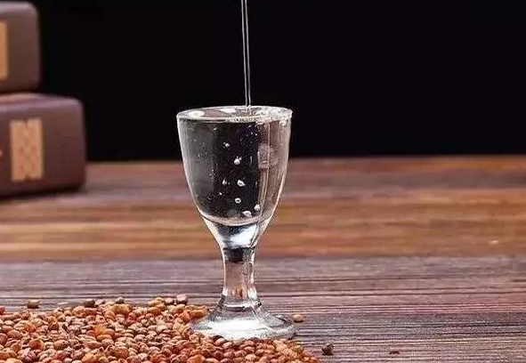 白酒的品嘗方法，喝白酒的方式
