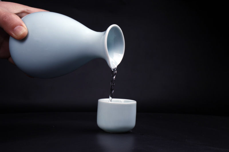 為什么白酒喝了會臉紅上頭？有什么原因？