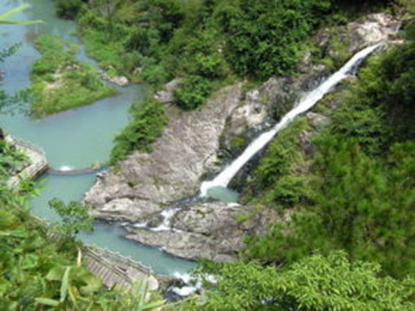 九珠潭價(jià)格(九珠潭景區(qū)門票多少)