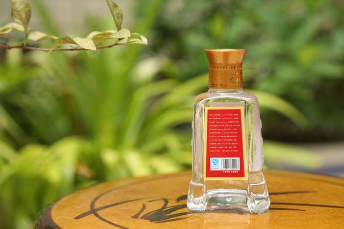 代理白酒市場定價(jià)(白酒代理費(fèi))