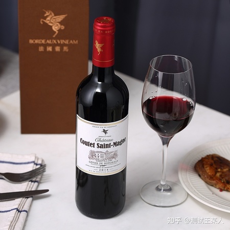 洋酒什么牌子好喝又便宜(什么牌子的洋酒好喝又便宜)