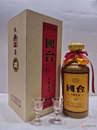 國(guó)臺(tái)酒能賣(mài)多少錢(qián)一瓶(國(guó)臺(tái)酒多少錢(qián)一瓶)