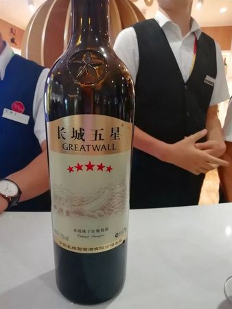 法國干白多少錢一瓶(法國干白葡萄酒多少錢一瓶)