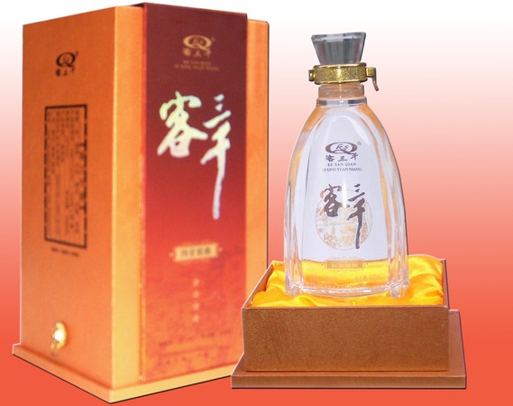 東風(fēng)2.5升白酒多少錢(qián)(2.5升白酒是多少)